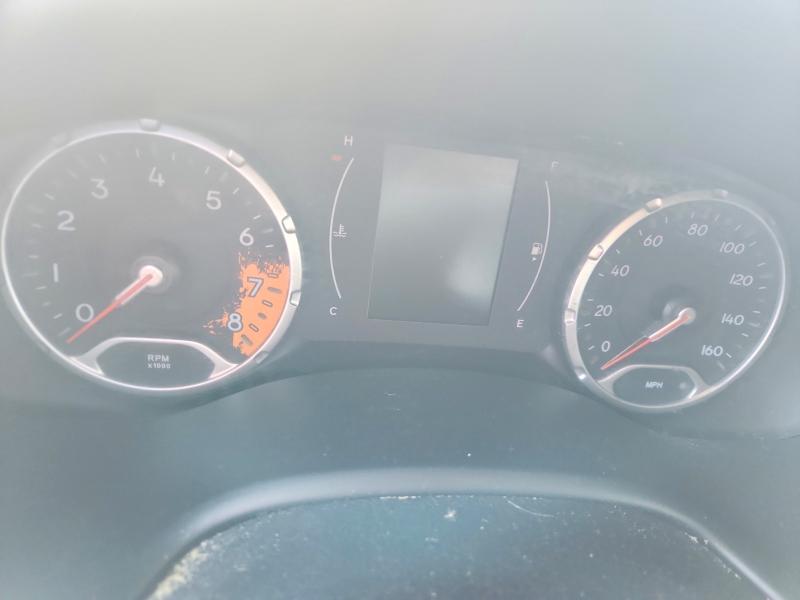 2018 Jeep Renegade VIN ZACCJABB2JPJ36623 COPART salvage auction — FRONT END, Nc - Dealer Only Clean Title, sold $2,500 on 2026-07-08 (photo 9)