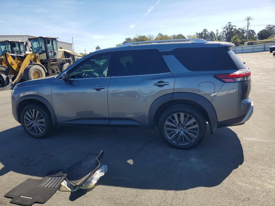 2022 Nissan Pathfinder VIN 5N1DR3CB7NC261892 COPART salvage auction — Side, CA - SALVAGE CERTIFICATE, sold $5,900 on 2026-05-18 (photo 2)