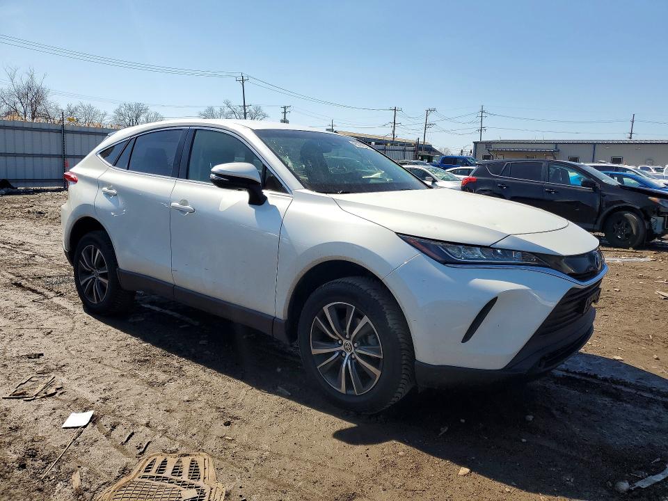 2022 Toyota Venza VIN JTEAAAAH8NJ110464 COPART salvage auction — HAIL, In - Cert Of Title-Salvage Title, sold $11,700 on 2026-07-13 (photo 4)