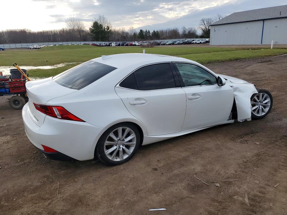 2014 Lexus Is VIN JTHCF1D22E5012561 COPART salvage auction — FRONT END, Salvage Title, sold $1,750 on 2026-07-16 (photo 3)