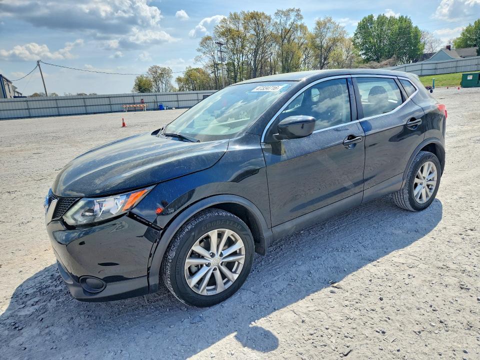 2017 Nissan Rogue VIN JN1BJ1CP9HW014205 COPART salvage auction — FRONT END, NC - SALVAGE CERTIFICATE OF TITLE, sold $300 on 2026-07-29 (photo 1)