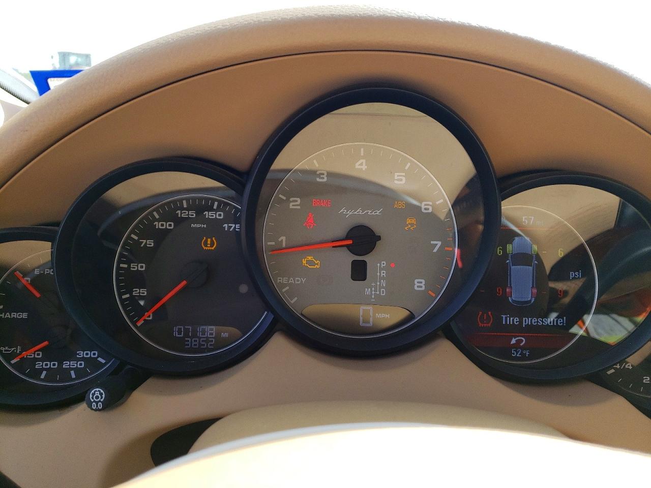 2014 Porsche Cayenne VIN WP1AE2A25ELA50348 COPART salvage auction — Mechanical, TX - CERTIFICATE OF TITLE, sold $3,200 on 2026-07-02 (photo 9)