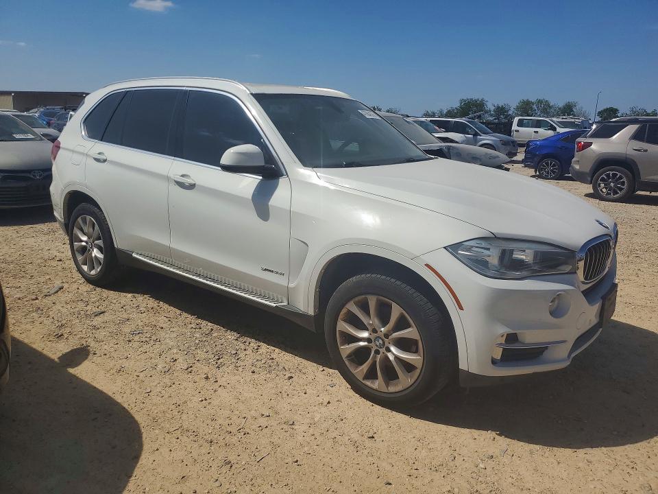 2014 BMW X5 VIN 5UXKR2C53E0C01272 COPART salvage auction — SIDE, Tx - Certificate Of Title (P), sold $4,500 on 2026-08-01 (photo 4)