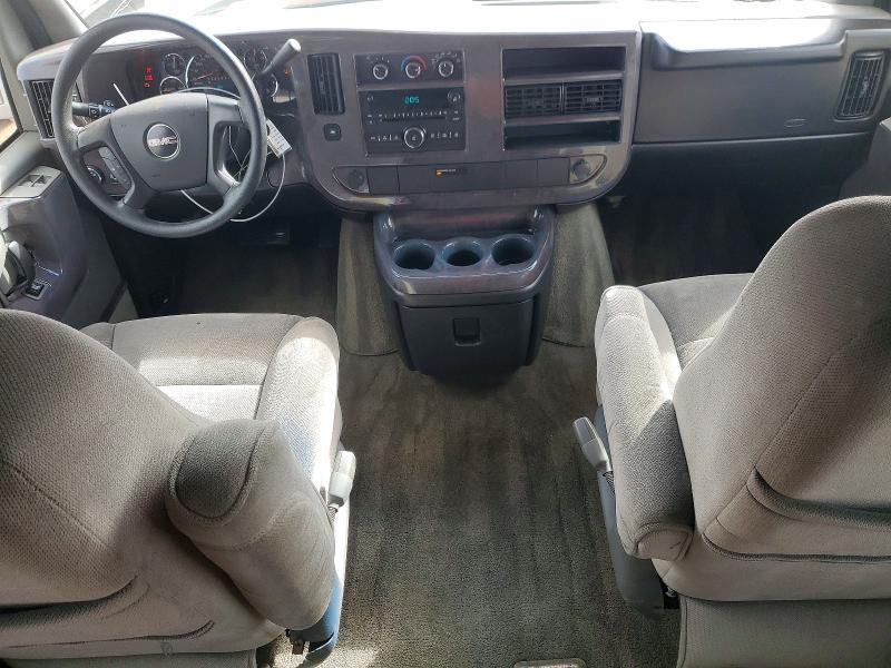 2009 Gmc Savana VIN 1GTFG15X991116838 COPART salvage auction — MINOR DENT/SCRATCHES, Co - Certificate Of Title, sold $9,200 on 2026-07-06 (photo 8)