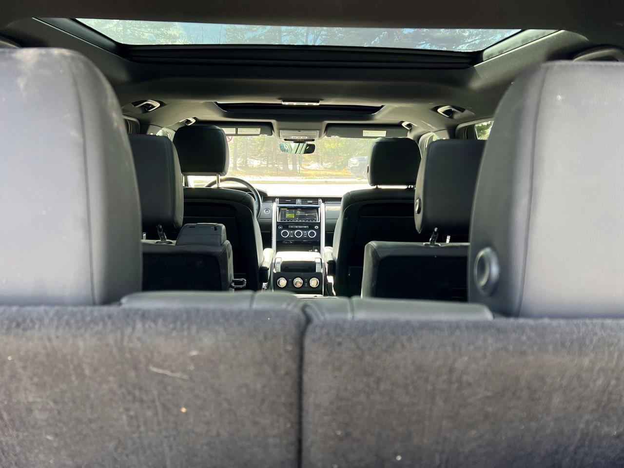 2017 Land Rover Discovery VIN SALRRBBK0HA038494 COPART salvage auction — Minor Dent/Scratches, VA - CERTIFICATE OF TITLE (P), sold $6,900 on 2026-04-24 (photo 9)