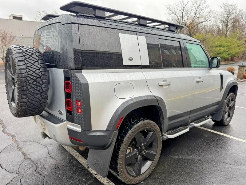 2020 Land rover Defender VIN SALE17EUXL2017008 COPART salvage auction — MINOR DENT/SCRATCHES, Ga - Certificate Of Title, sold $27,500 on 2026-07-27 (photo 3)