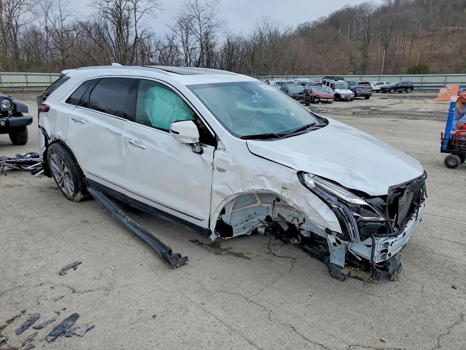 2024 Cadillac Xt5 VIN 1GYKNDRSXRZ723234 COPART salvage auction — SIDE, Mo - Junking Certificate, sold $5,900 on 2026-07-30 (photo 4)