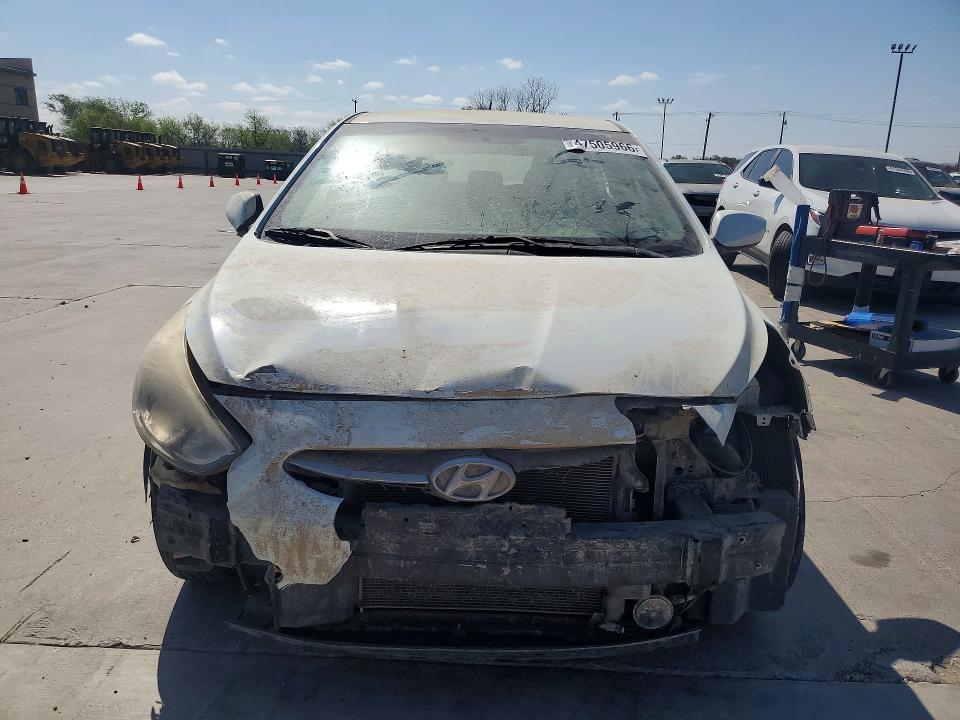 2015 Hyundai Accent VIN KMHCT5AE9FU225493 COPART salvage auction — FRONT END, Salvage Title, sold $175 on 2026-07-23 (photo 5)