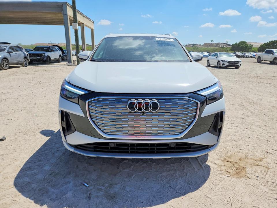 2024 Audi Q4 e-tron VIN WA1KUBFZ7RP053839 COPART salvage auction — REAR END, Fl - Cert Of Title Slvg Rebuildable, sold $13,600 on 2026-07-16 (photo 5)