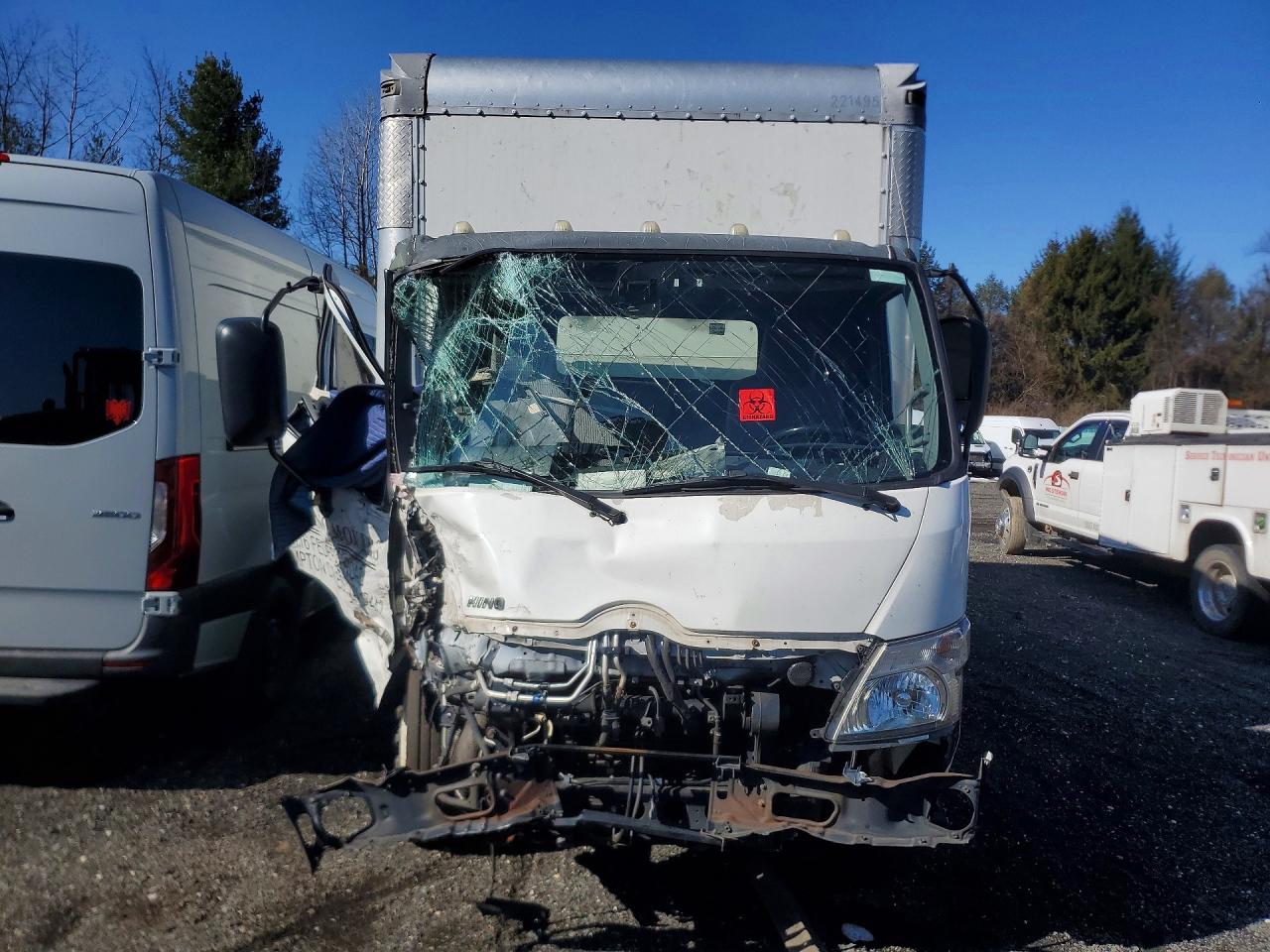 2019 VIN JHHGDM2H4KK001539 COPART salvage auction — Front End, Po - Non-Repairable, sold $450 on 2026-09-17 (photo 5)
