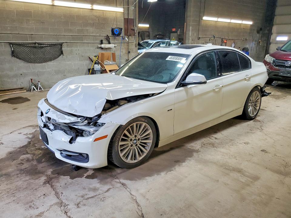 2013 BMW 3er VIN WBA3B3C59DF533237 COPART salvage auction — REAR END, Salvage Title, sold $125 on 2026-08-03 (photo 1)