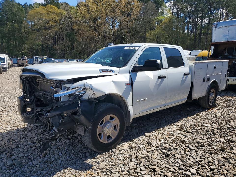 2022 Ram 2500 VIN 3C6UR4HJ7NG398331 COPART salvage auction — FRONT END, MS - CERTIFICATE OF TITLE - JUNK, sold $7,900 on 2026-07-31 (photo 1)