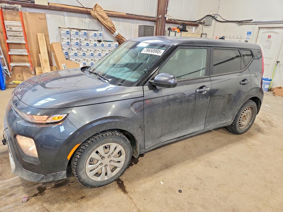 2021 Kia Soul VIN KNDJ23AU8M7794129 COPART salvage auction — SIDE, Salvage Title, sold $2,100 on 2026-07-30 (photo 1)
