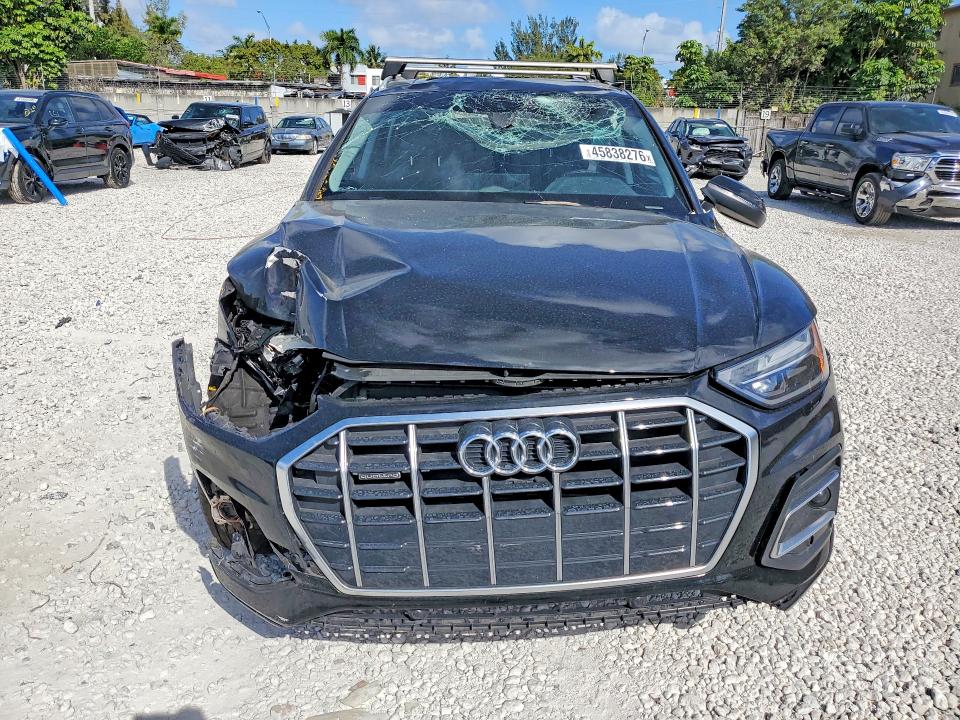 2023 Audi Q5 VIN WA1ABAFY4P2116800 COPART salvage auction — ROLLOVER, Salvage Title, sold $1,700 on 2026-08-11 (photo 5)