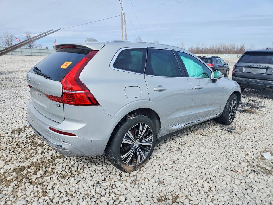 2023 Volvo Xc60 VIN YV4L12RN9P1296609 COPART salvage auction — ROLLOVER, MI - SCRAP CERTIFICATE OF TITLE, sold $5,400 on 2026-07-02 (photo 3)