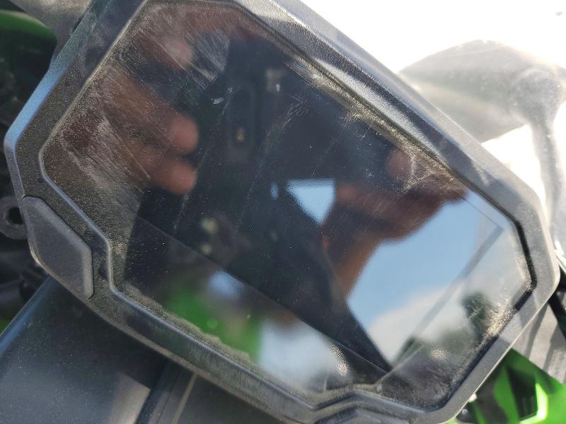 2025 Kawasaki Zx VIN JKBZXJK1XSA011640 COPART salvage auction — ROLLOVER, Salvage Title, sold $200 on 2026-07-23 (photo 7)