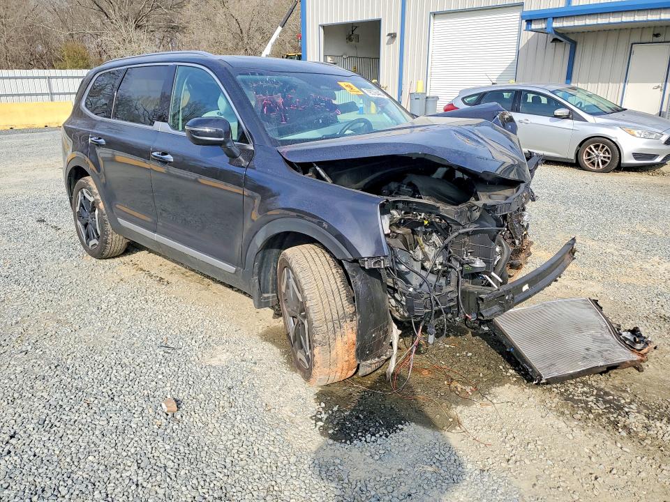 2025 Kia Telluride VIN 5XYP64GC1SG637092 COPART salvage auction — FRONT END, Nc - Salvage Certificate Of Title, sold $700 on 2026-07-30 (photo 4)