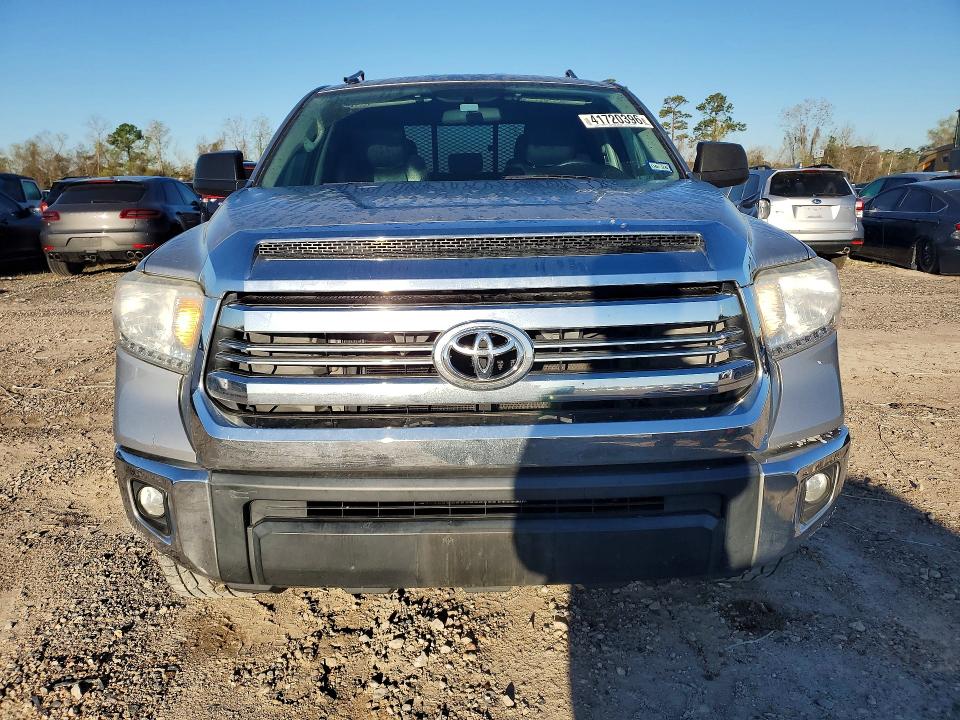 2017 Toyota Tundra VIN 5TFRM5F18HX114811 COPART salvage auction — REAR END, Tx - Salvage Vehicle Title, sold $5,600 on 2026-07-31 (photo 5)