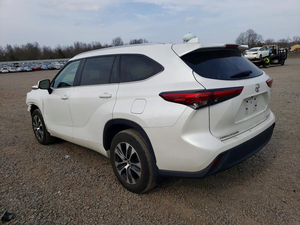 2023 Toyota Highlander VIN 5TDKDRBH4PS034521 COPART salvage auction — FRONT END, Nj - Cert Of Title-Salvage, sold $12,800 on 2026-07-28 (photo 2)