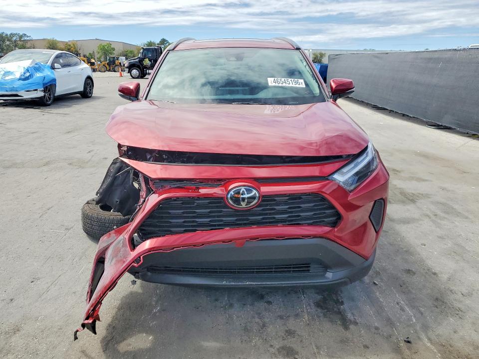 2025 Toyota Rav 4 VIN 2T3W1RFVXSW435007 COPART salvage auction — FRONT END, Fl - Cert Of Title Slvg Rebuildable, sold $7,600 on 2026-07-30 (photo 5)