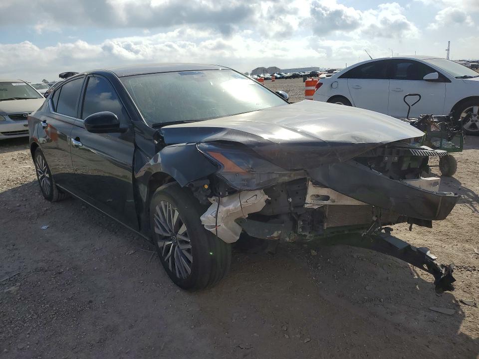 2023 Nissan Altima VIN 1N4BL4DV3PN336712 COPART salvage auction — FRONT END, La - Certificate Of Title, sold $3,700 on 2026-07-09 (photo 4)