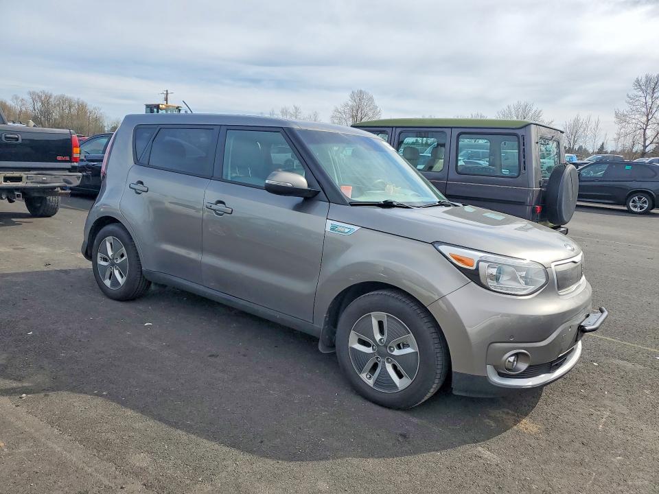2018 Kia Soul VIN KNDJX3AE2J7032274 COPART salvage auction — REAR END, Or - Lien Papers Salvage, sold $550 on 2026-07-29 (photo 4)