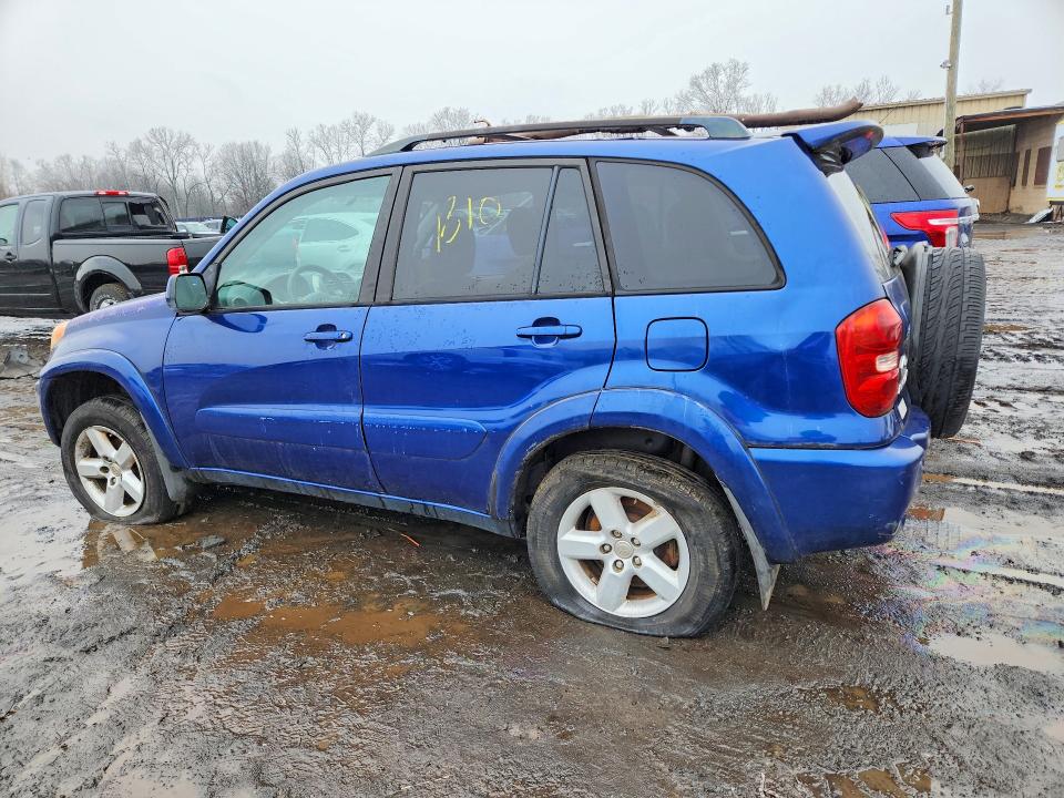 2005 Toyota Rav4 VIN JTEHD20V156032714 COPART salvage auction — MECHANICAL, FL - PARTS ONLY, sold $450 on 2026-07-31 (photo 2)