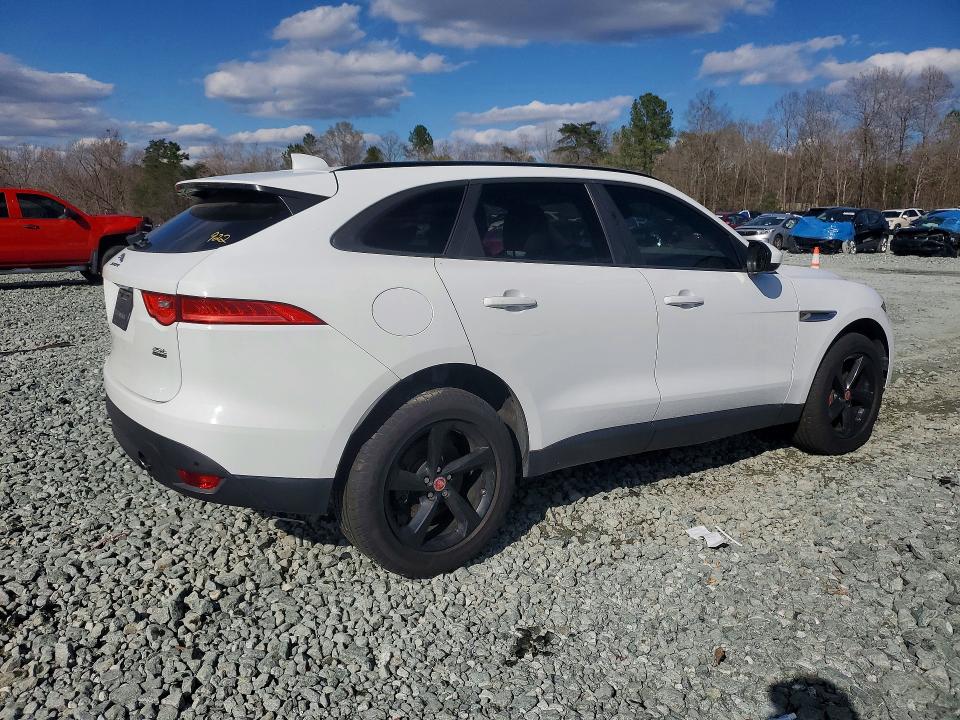 2018 Jaguar F-pace VIN SADCJ2FX6JA324936 COPART salvage auction — MECHANICAL, Nc - Dealer Only Clean Title, sold $5,400 on 2026-07-29 (photo 3)