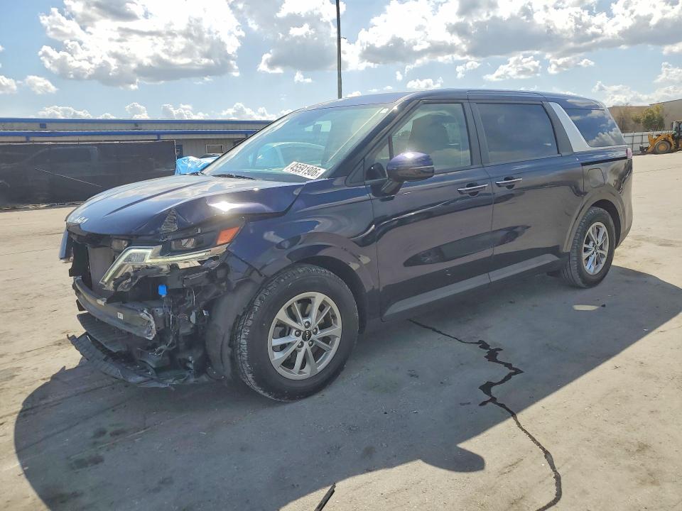2024 Kia Carnival VIN KNDNB4H30R6372132 COPART salvage auction — FRONT END, Fl - Cert Of Title Slvg Rebuildable, sold $8,800 on 2026-07-09 (photo 1)
