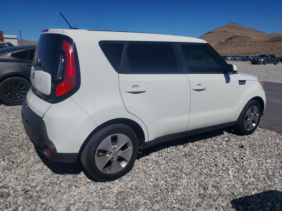 2016 Kia Soul VIN KNDJN2A23G7348183 COPART salvage auction — VANDALISM, Nv - Salvage Title, sold $1,750 on 2026-07-20 (photo 3)