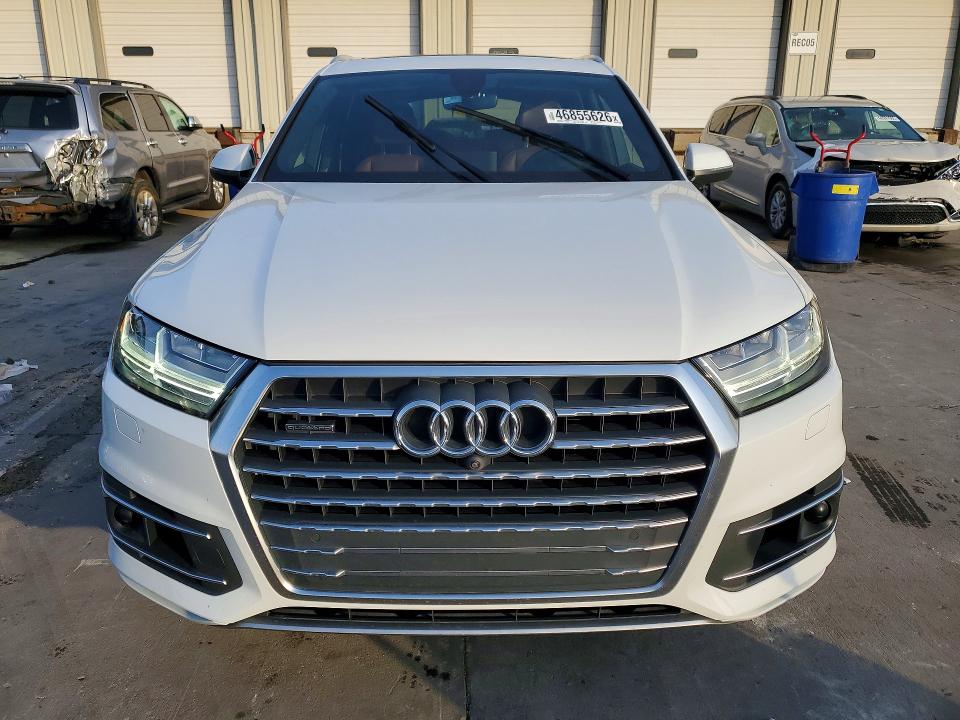 2018 Audi Q7 VIN WA1VAAF7XJD013663 COPART salvage auction — REAR END, KY - CERT OF TITLE-SALVAGE, sold $8,000 on 2026-07-27 (photo 5)