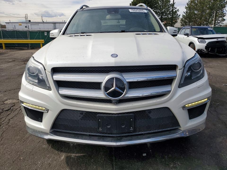 2015 Mercedes-benz Gl-class VIN 4JGDF7DE1FA451869 COPART salvage auction — MINOR DENT/SCRATCHES, Fl - Dis/Dlr/Exp Only Clean Title, sold $1,800 on 2026-07-09 (photo 5)