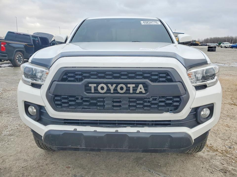 2017 Toyota Tacoma VIN 5TFRX5GN7HX074195 COPART salvage auction — REAR END, Mo - Salvage Certificate Of Title, sold $8,200 on 2026-07-08 (photo 5)