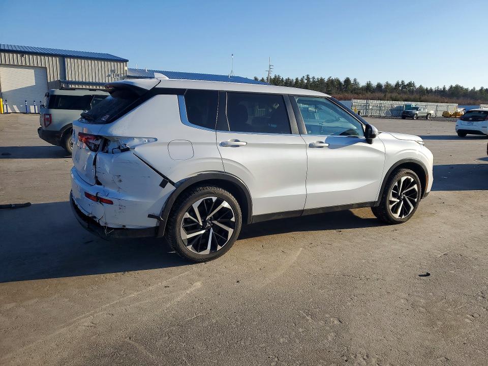 2022 Mitsubishi Outlander VIN JA4J4TA85NZ007960 COPART salvage auction — FRONT END, Me - Cert Of Title-Salvage Collisio, sold $4,750 on 2026-07-22 (photo 3)