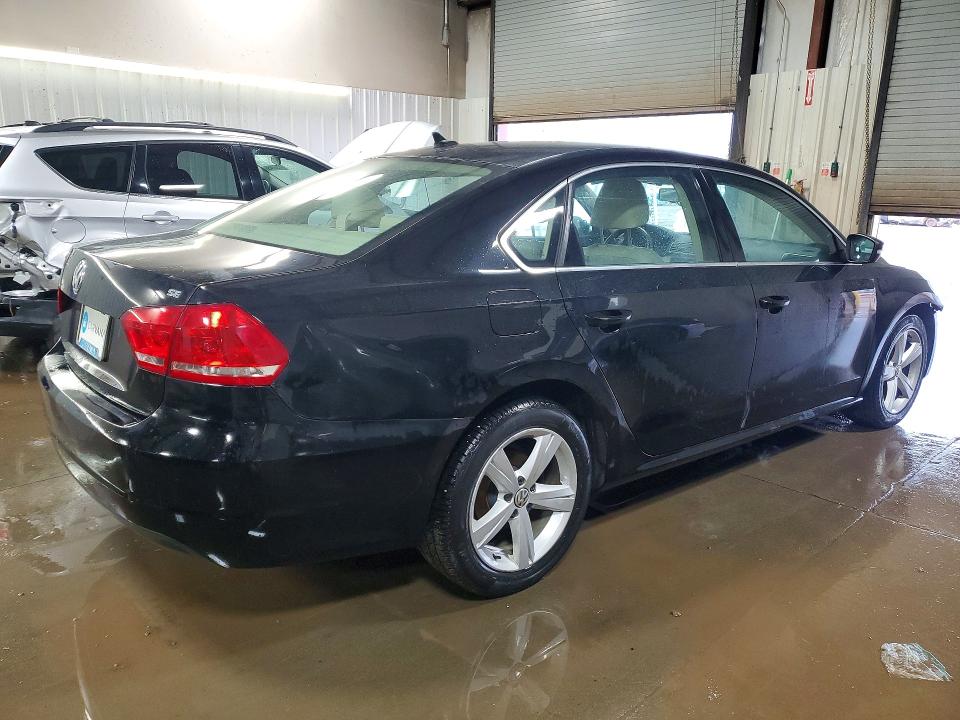 2013 Volkswagen Passat VIN 1VWBP7A35DC123381 COPART salvage auction — SIDE, IL, sold $525 on 2026-09-03 (photo 3)