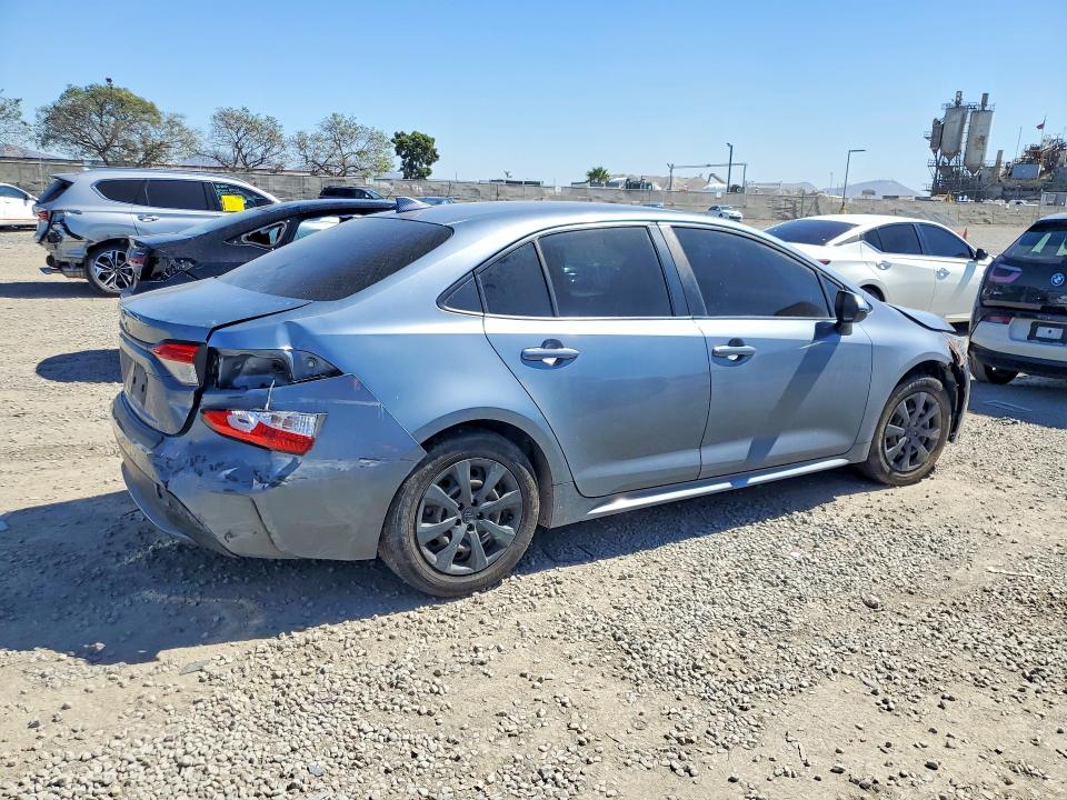 2021 Toyota Corolla VIN JTDEPMAE2MJ176695 COPART salvage auction — FRONT END, CA - SALVAGE CERTIFICATE, sold $2,650 on 2026-07-24 (photo 3)