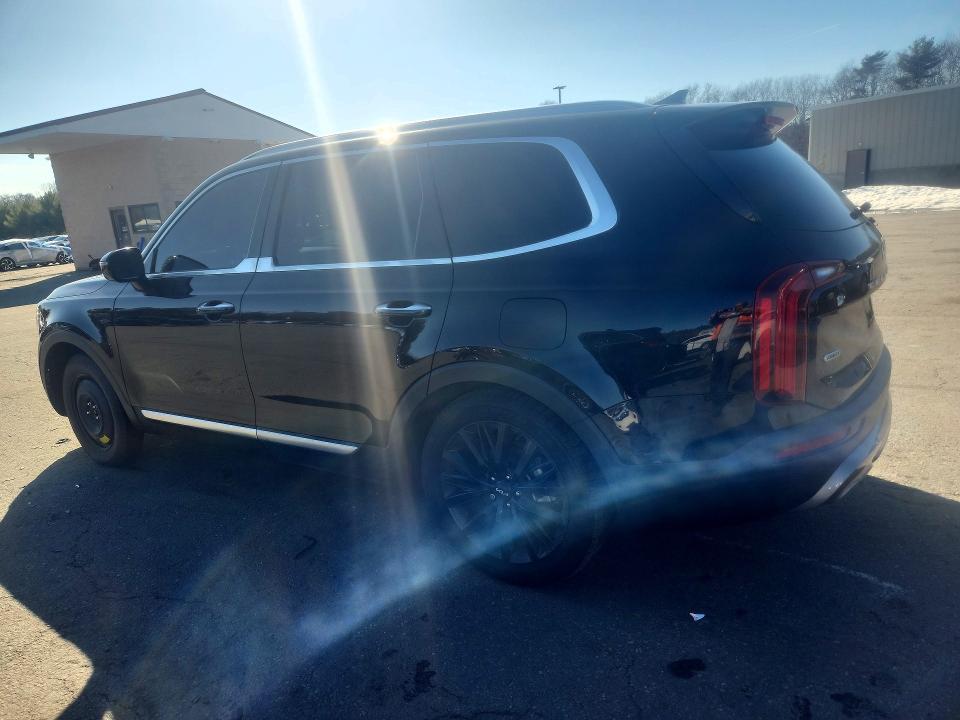 2022 Kia Telluride VIN 5XYP5DHC7NG270480 COPART salvage auction — SIDE, Ri - Salvage Certificate Of Title, sold $8,300 on 2026-07-07 (photo 2)