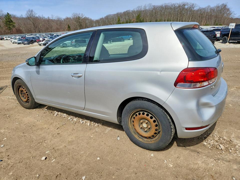 2012 Volkswagen Golf VIN WVWBB7AJXCW252715 COPART salvage auction — VANDALISM, Ma - Cert Of Title-Slvg Repair Thft, sold $200 on 2026-07-29 (photo 2)