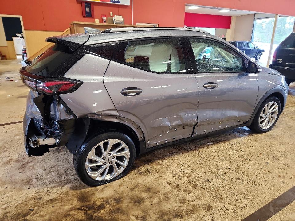 2023 Chevrolet Bolt euv VIN 1G1FY6S06P4165078 COPART salvage auction — REAR END, FL - CERTIFICATE OF DESTRUCTION, sold $6,100 on 2026-07-06 (photo 3)