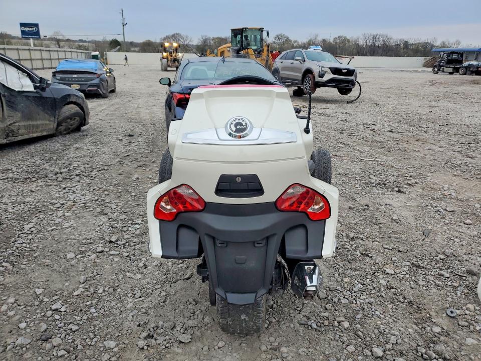 2012 Can-am/ brp Spyder VIN 2BXJBDC18CV001456 COPART salvage auction — FRONT END, Al - Cert Of Title-Salvage Title, sold $50 on 2026-07-21 (photo 4)