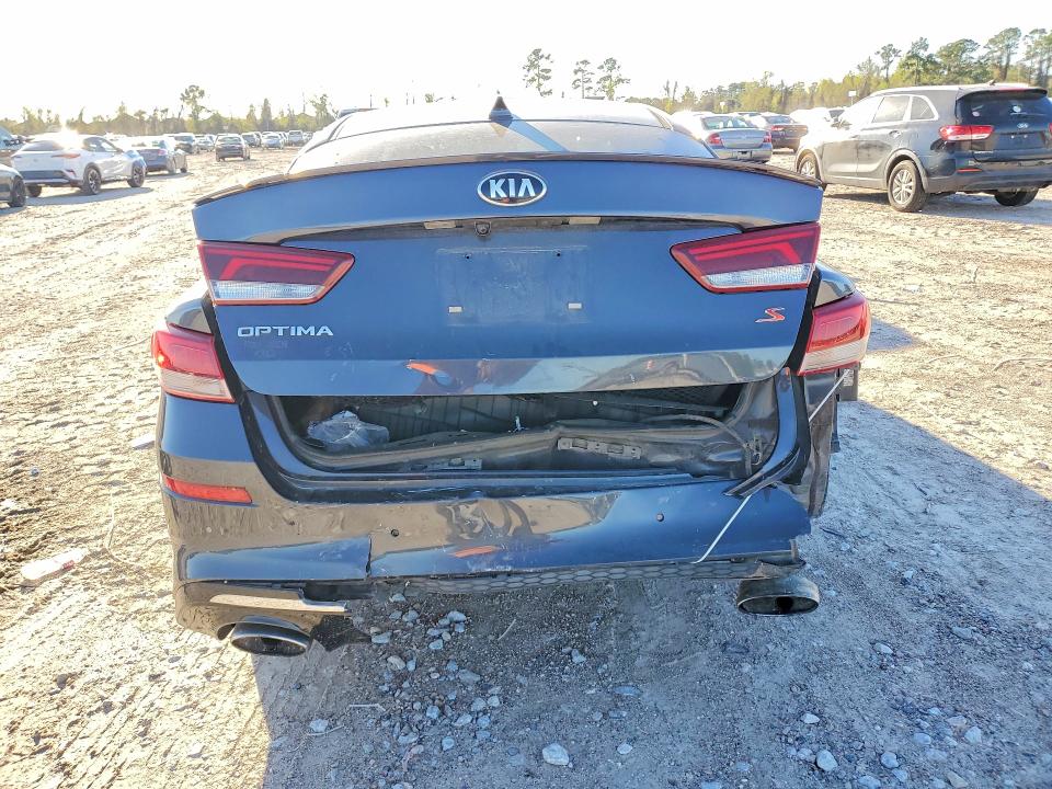 2019 Kia Optima VIN 5XXGT4L38KG309753 COPART salvage auction — REAR END, Tx - Salvage Vehicle Title, sold $1,750 on 2026-07-31 (photo 6)