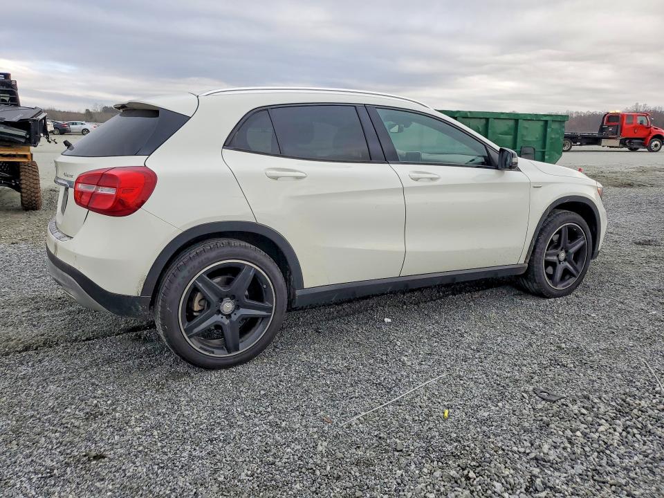 2015 Mercedes-benz Gla-klasse VIN WDCTG4GB1FJ035845 COPART salvage auction — FRONT END, Sc - Cert Of Title-Salvage, sold $2,850 on 2026-07-15 (photo 3)