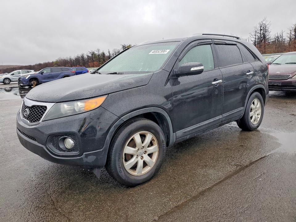 2013 Kia Sorento VIN 5XYKT4A69DG398951 COPART salvage auction — MINOR DENT/SCRATCHES, Ny - Cert Of Title W/Unsatisfd Lien, sold $775 on 2026-07-29 (photo 1)