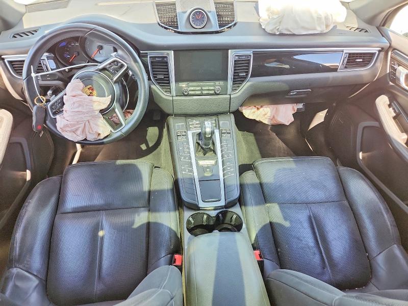 2017 Porsche Macan VIN WP1AB2A55HLB18204 COPART salvage auction — FRONT END, Salvage Title, sold $5,900 on 2026-09-25 (photo 8)