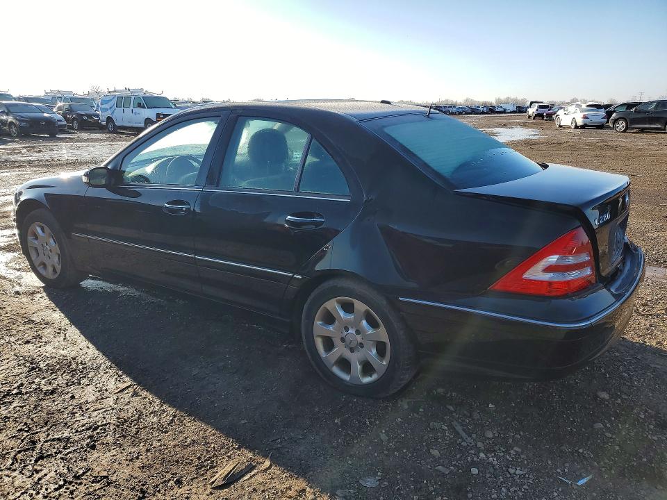 2006 Mercedes-benz C-klasse VIN WDBRF92H96F787936 COPART salvage auction — REAR END, Il - Salvage Certificate, sold $450 on 2026-07-07 (photo 2)