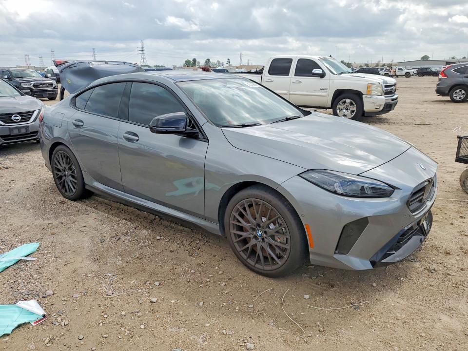 2026 BMW VIN WBA33GG0XT7T99236 COPART salvage auction — REAR END, Salvage Title, sold $12,800 on 2026-07-31 (photo 4)
