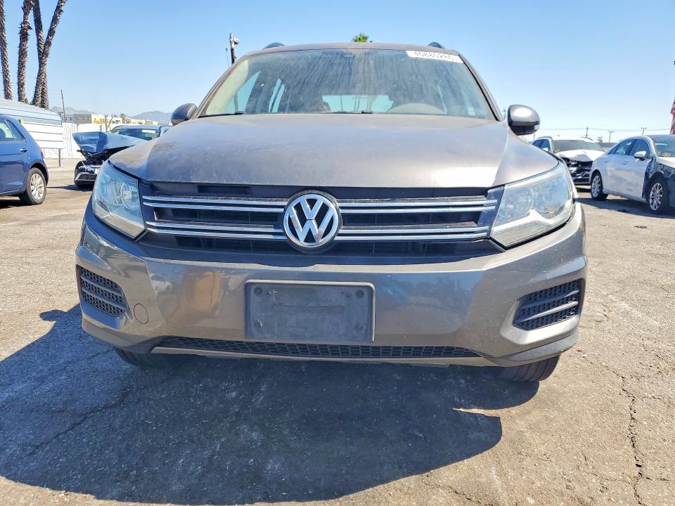 2016 Volkswagen Tiguan VIN WVGAV7AX4GW612389 COPART salvage auction — FRONT END, Salvage Title, sold $1,900 on 2026-08-04 (photo 5)