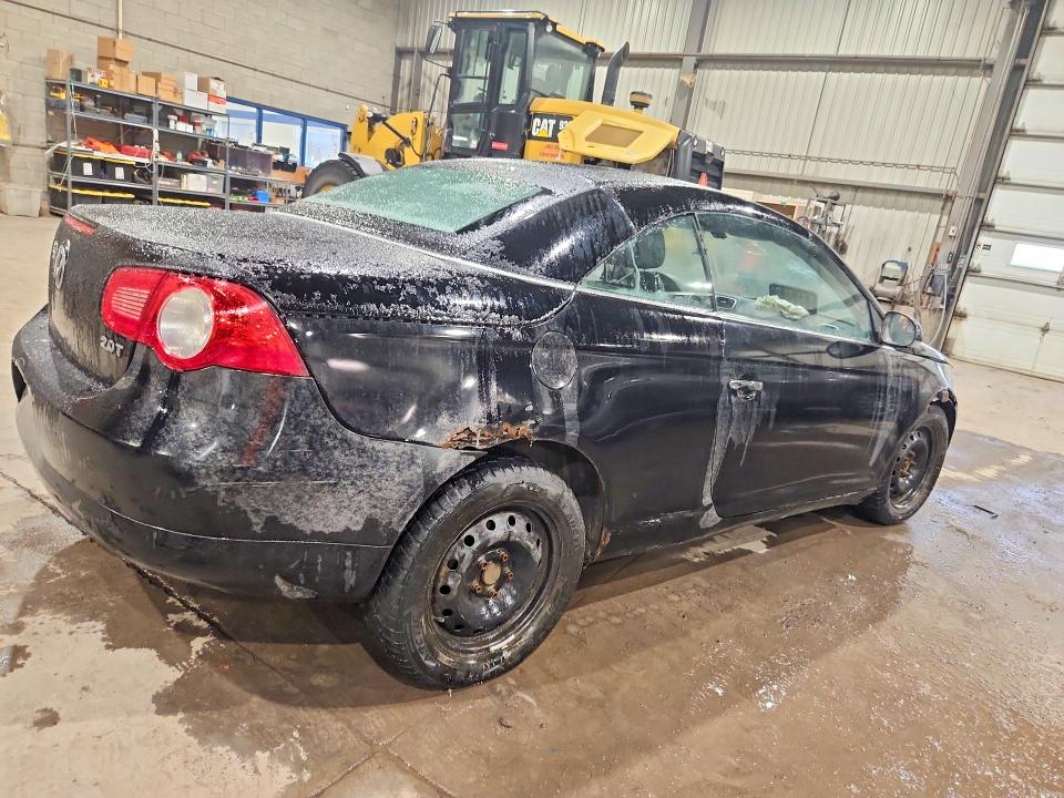 2007 Volkswagen Eos VIN WVWFA71F27V038801 COPART salvage auction — FRONT END, Qc - Gravement Accidente, sold $375 on 2026-07-07 (photo 3)