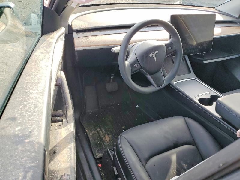 2025 Tesla Model y VIN 7SAYGAEE8SF229297 COPART salvage auction — UNDERCARRIAGE, Salvage Title, sold $14,200 on 2026-07-20 (photo 8)