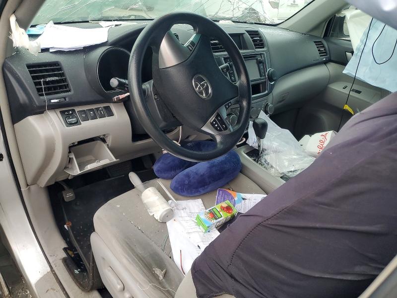 2013 Toyota Highlander VIN 5TDZK3EH6DS116176 COPART salvage auction — ROOF, Sc - Cert Of Title-Salvage, sold $900 on 2026-07-06 (photo 8)
